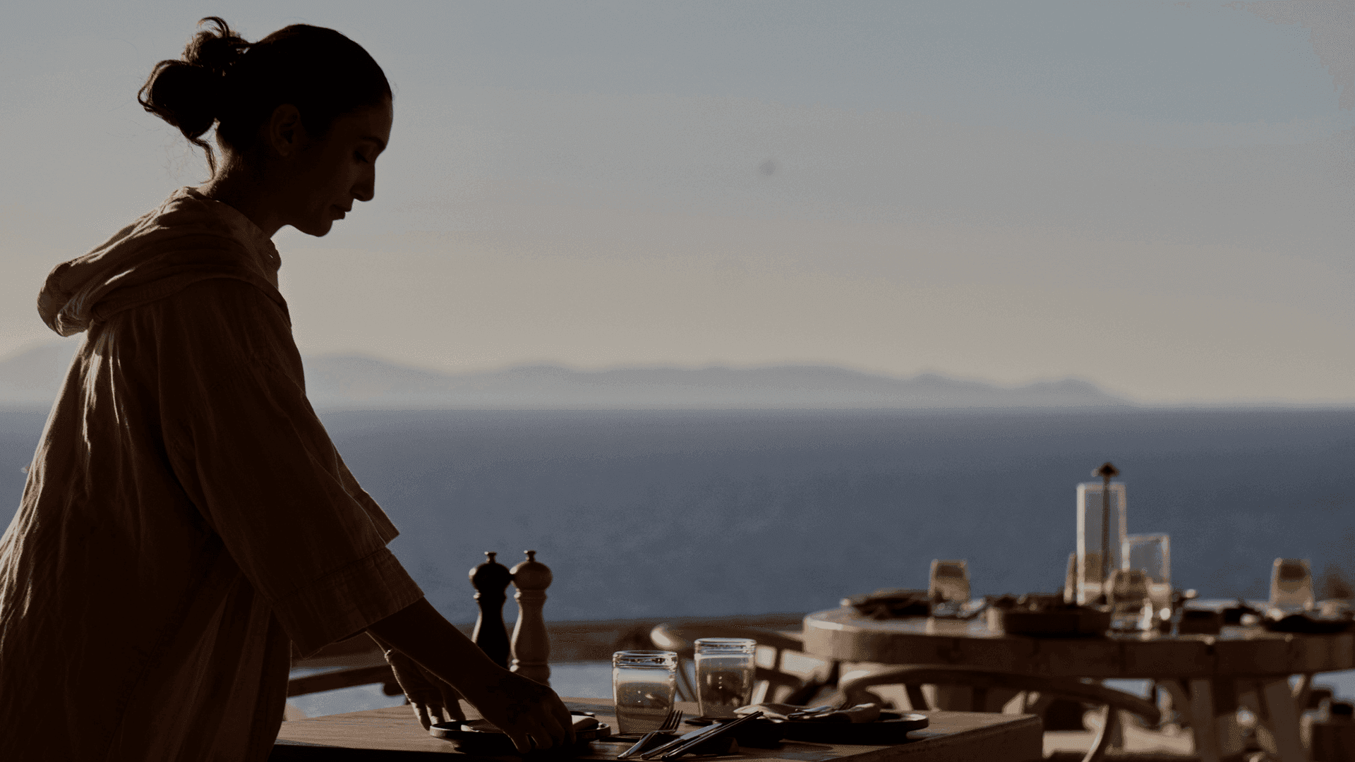 Why Food Lovers Searching for the Best Restaurants in Santorini Find ANDRONIS