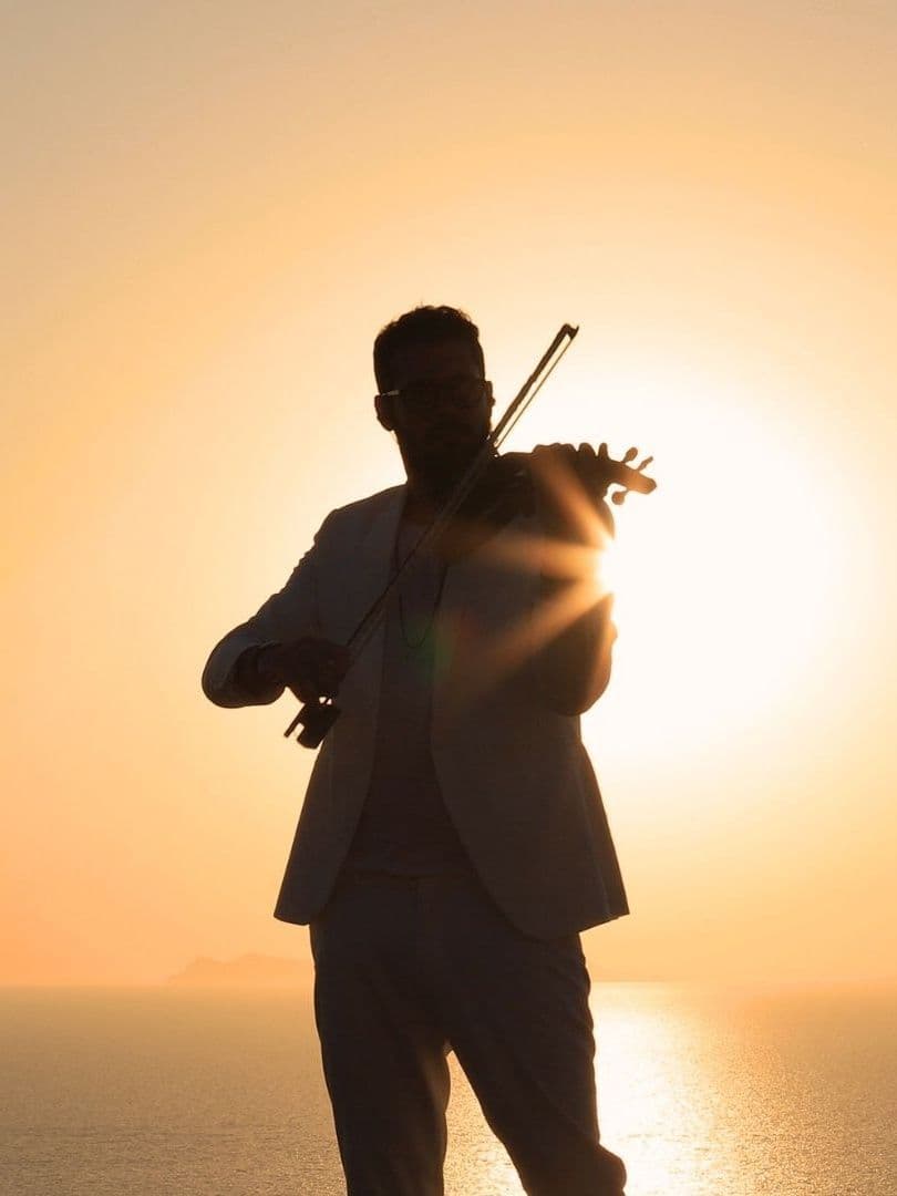  What’s New for Santorini’s 2026 Summer Music Season: The ANDRONIS Experience